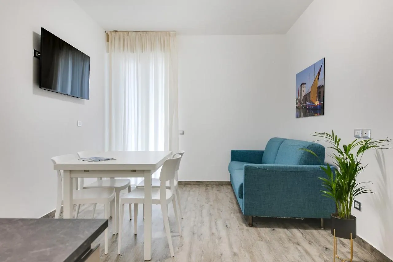 Elegance Suite Apartments - Siroli Collection Τσέρβια